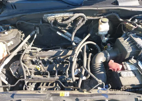 2011 Ford Escape Xlt z USA, uszkodzony, nr VIN 1FMCU0D73BKB36599